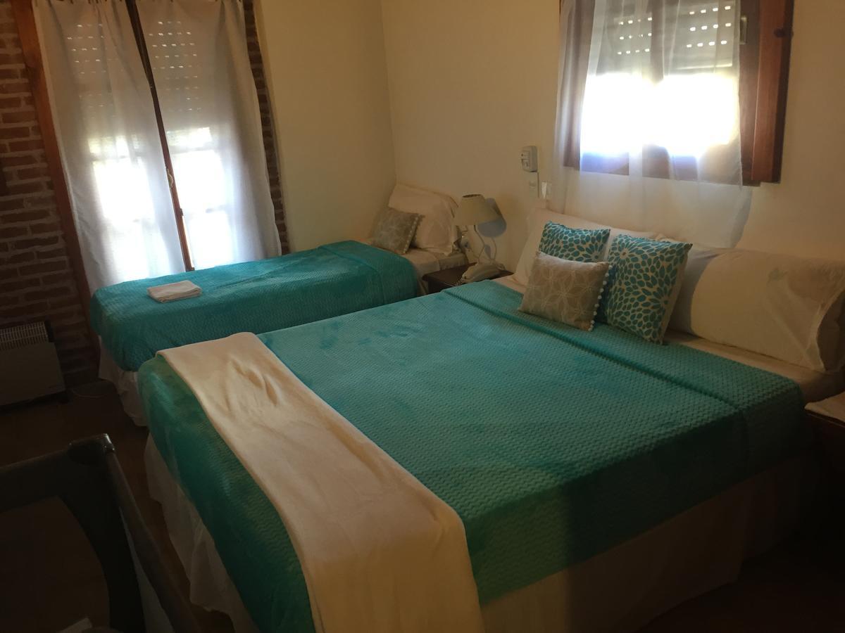 Hotel Berlin 皮纳马尔 外观 照片