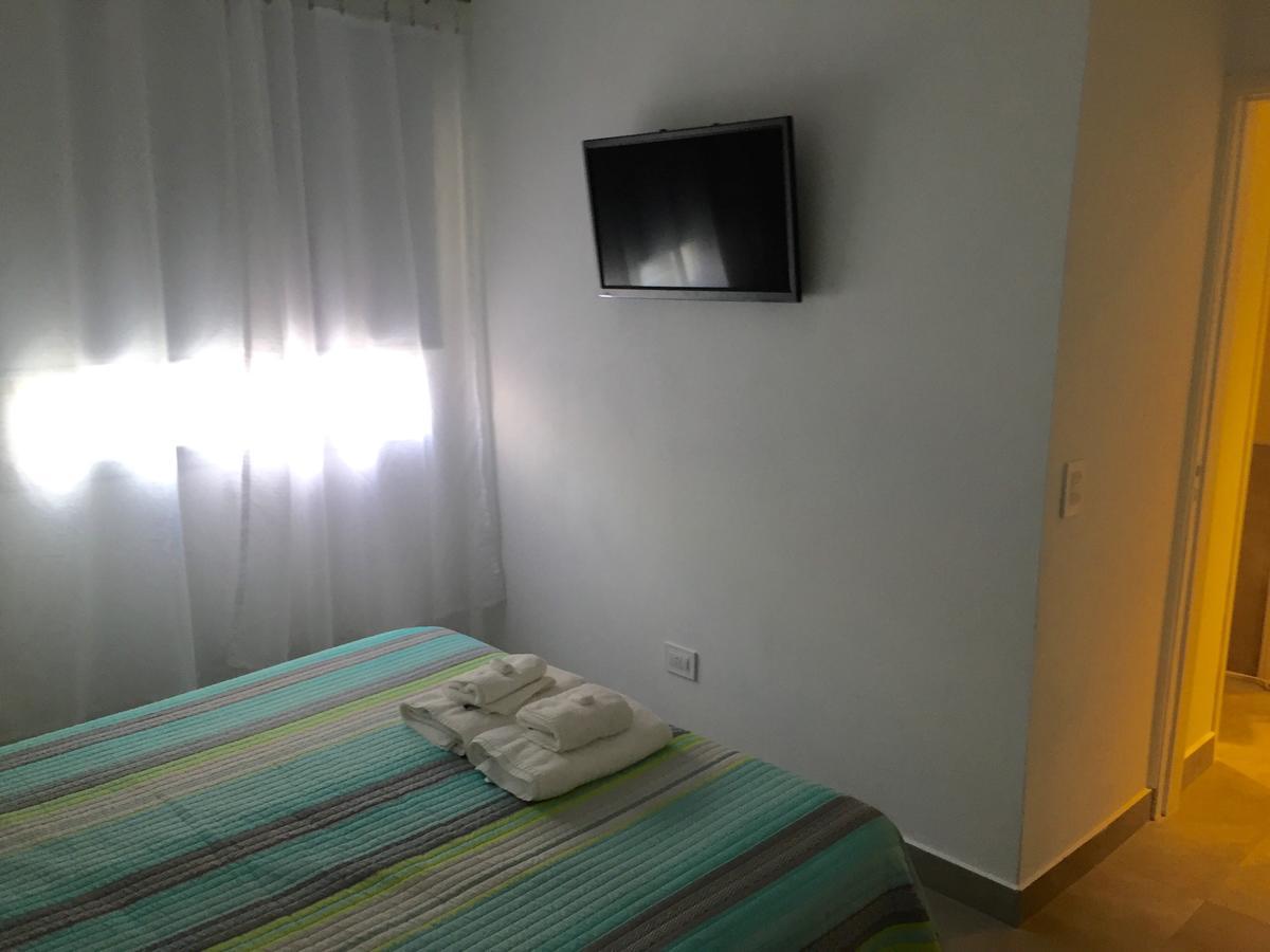 Hotel Berlin 皮纳马尔 外观 照片