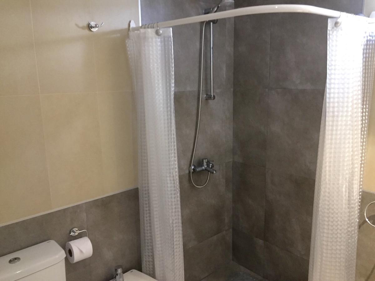 Hotel Berlin 皮纳马尔 外观 照片