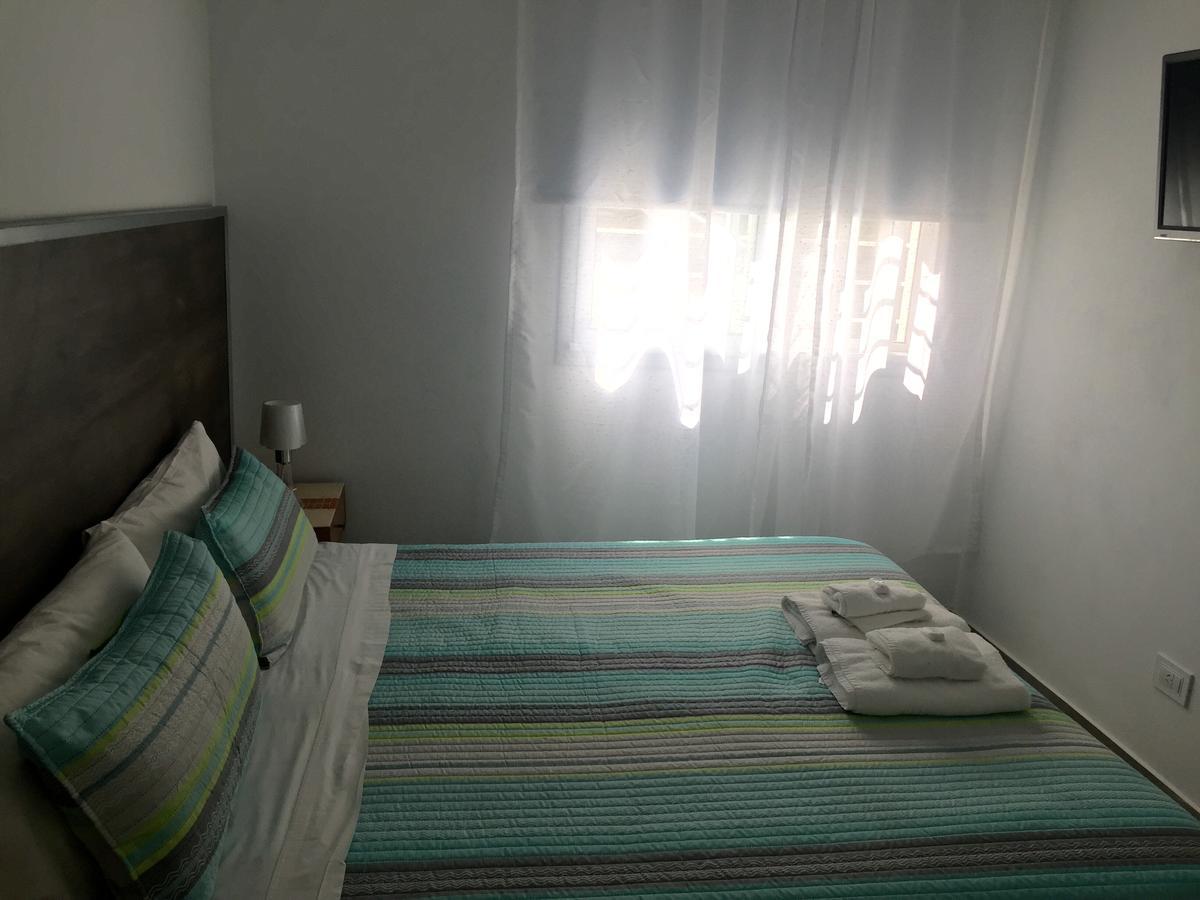 Hotel Berlin 皮纳马尔 外观 照片