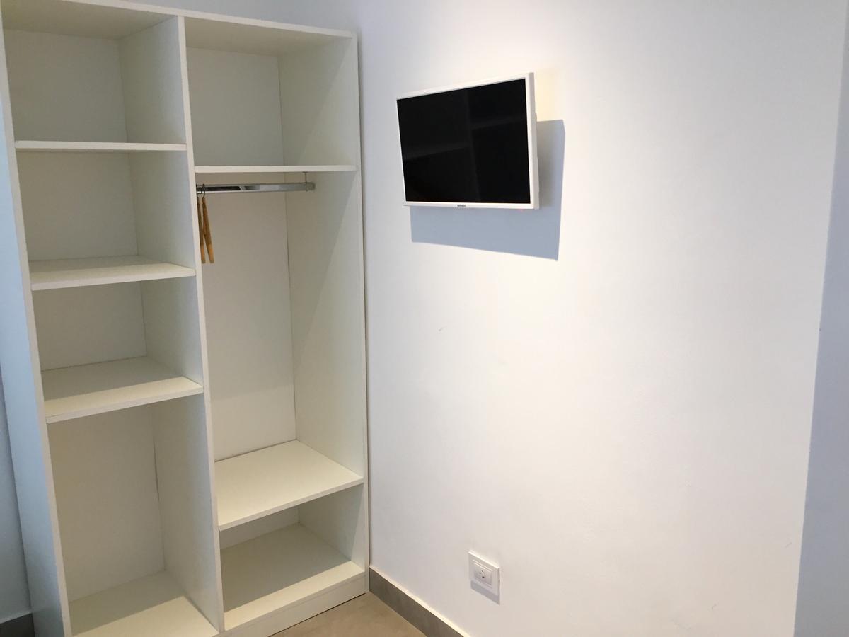 Hotel Berlin 皮纳马尔 外观 照片