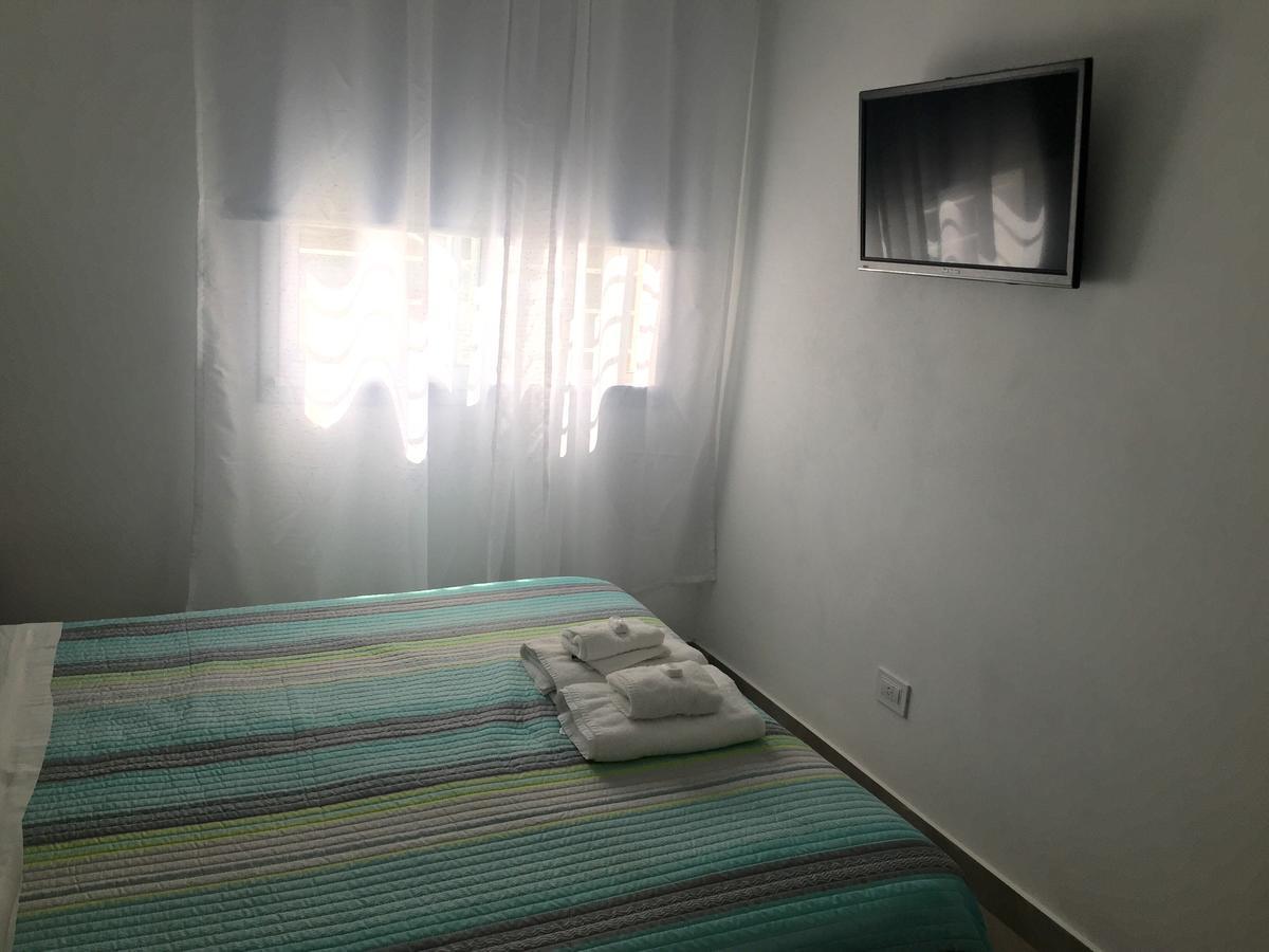 Hotel Berlin 皮纳马尔 外观 照片