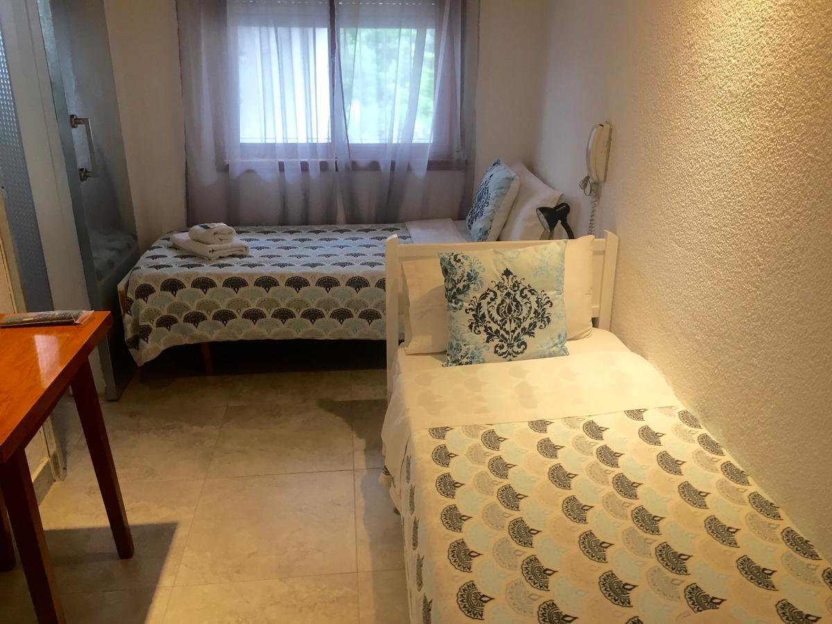 Hotel Berlin 皮纳马尔 外观 照片